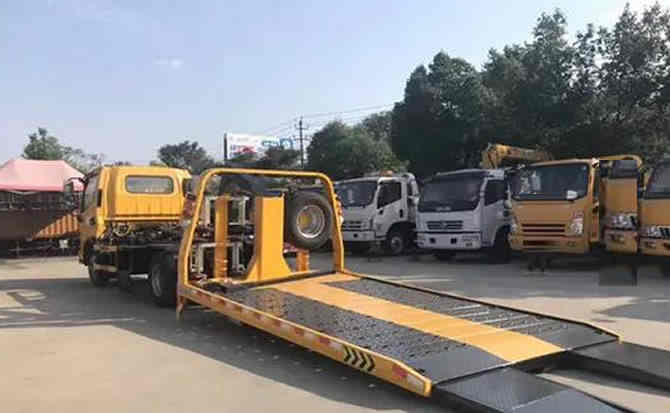 雨花区汽车中途维修案例